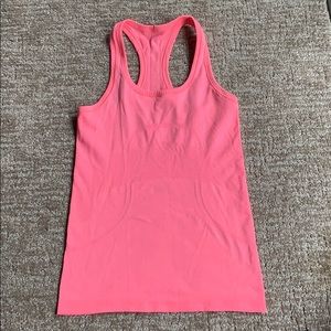 Lululemon swiftly tech razor back tank